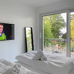 Wohnen Am 8 Lägenhet *